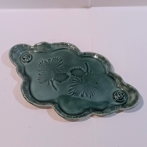 Studio art pottery botanical - studio,